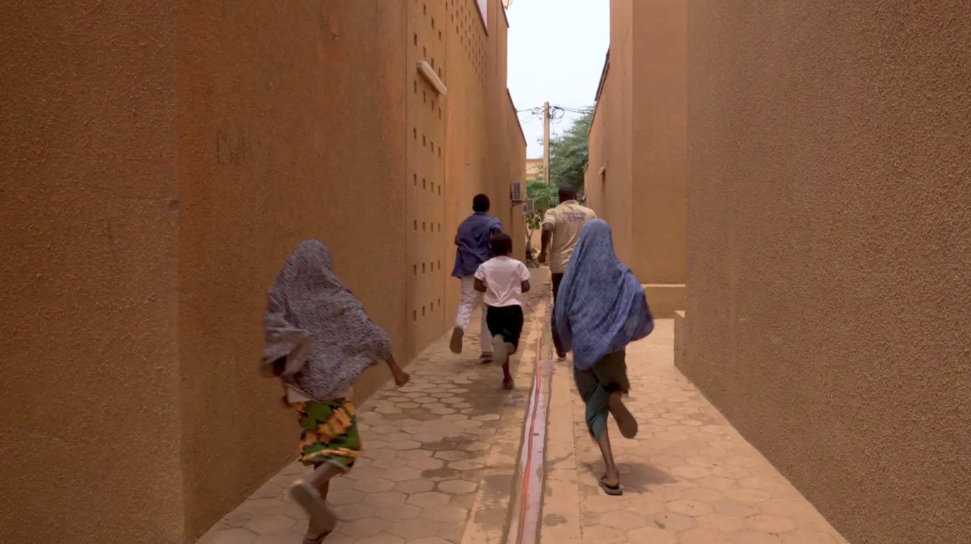 Niamey 2000, Niger, 2016. Architects: Mariam Issoufou Kamara, Atelier Masōmī. Courtesy of Noemí Blager.