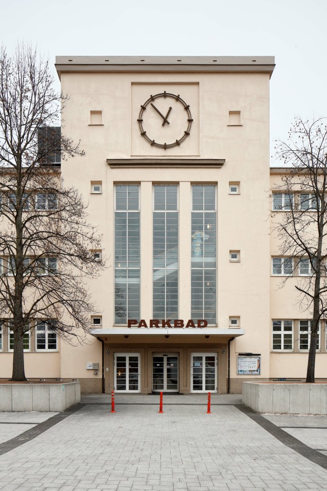 Curt Kühne, Parkbad (1930), Untere Donaulände 11, 4020 Linz. Foto: Gregor Graf, 2021