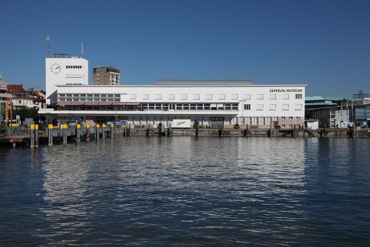 Das Zeppelin Museum im denkmalgeschützten ehemaligen Hafenbahnhof von Friedrichshafen © Zeppelin Museum, Foto: Michael Fischer