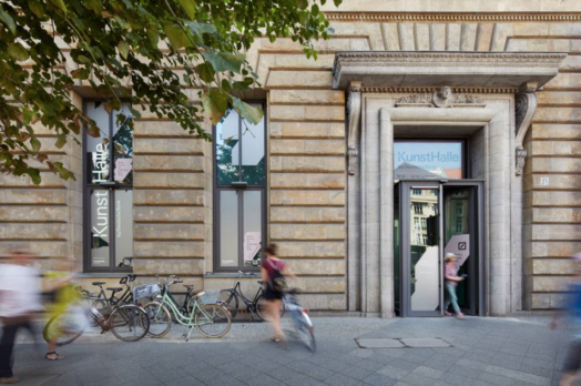 © Deutsche Bank KunstHalle, Foto: Nina Straßgütl